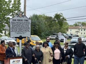 crisfield-crab-pickers-strike-marker-unveiling-somerset-co-tourism